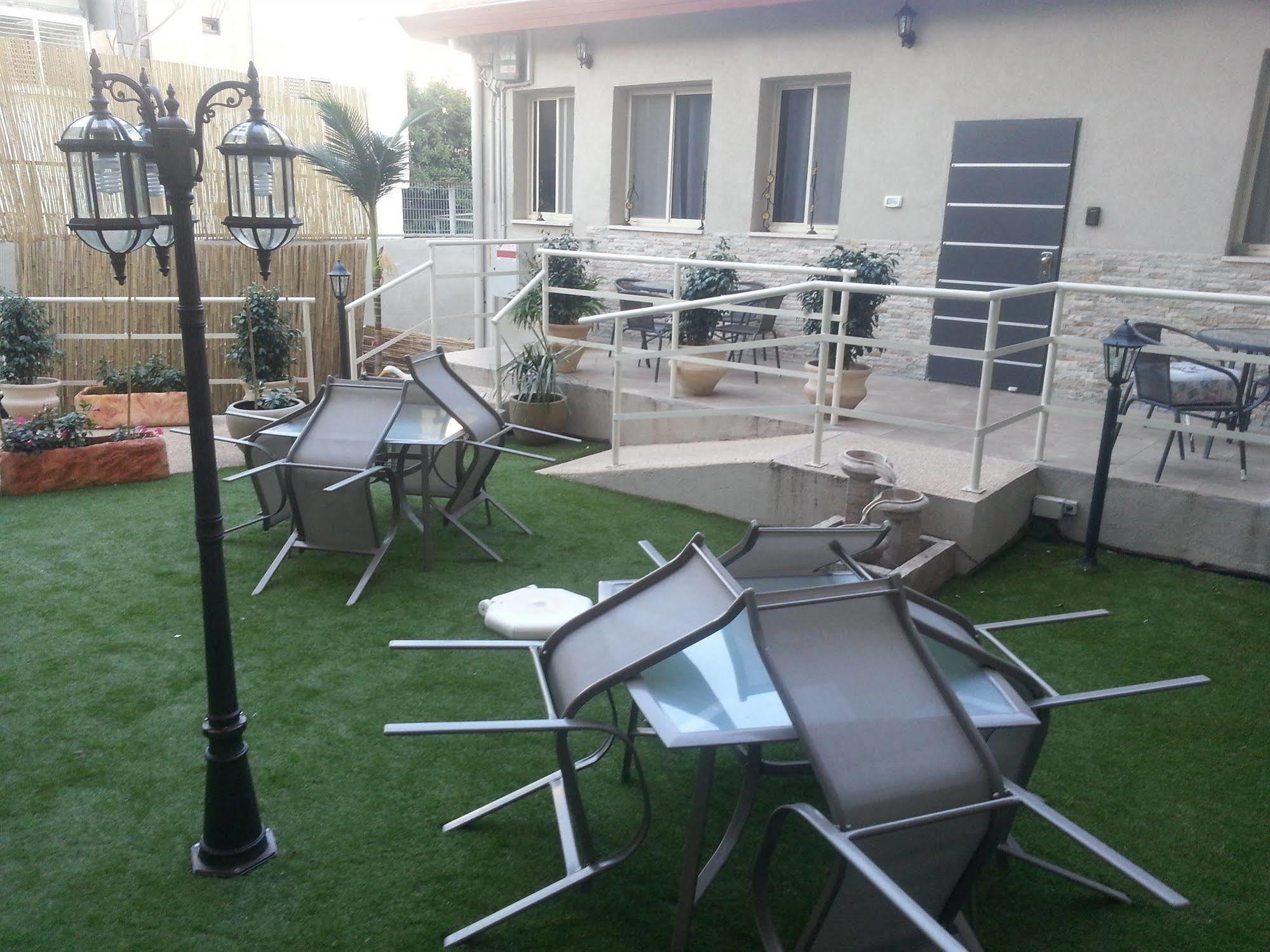 Zimmer Garden Haifa Esterno foto