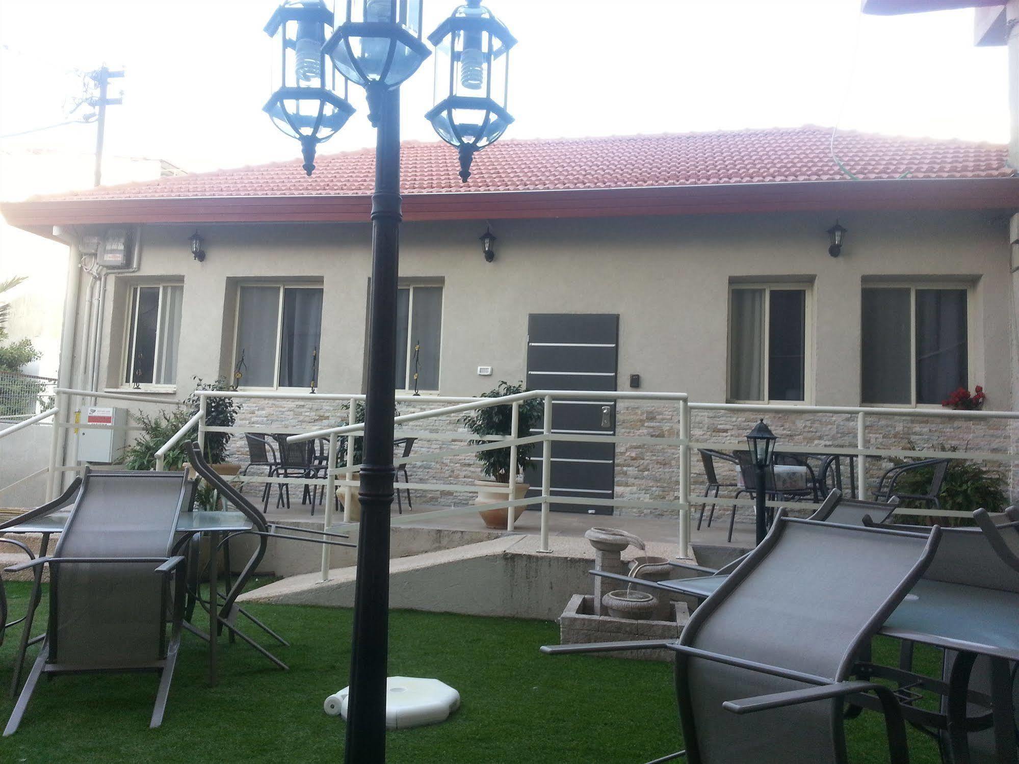 Zimmer Garden Haifa Esterno foto