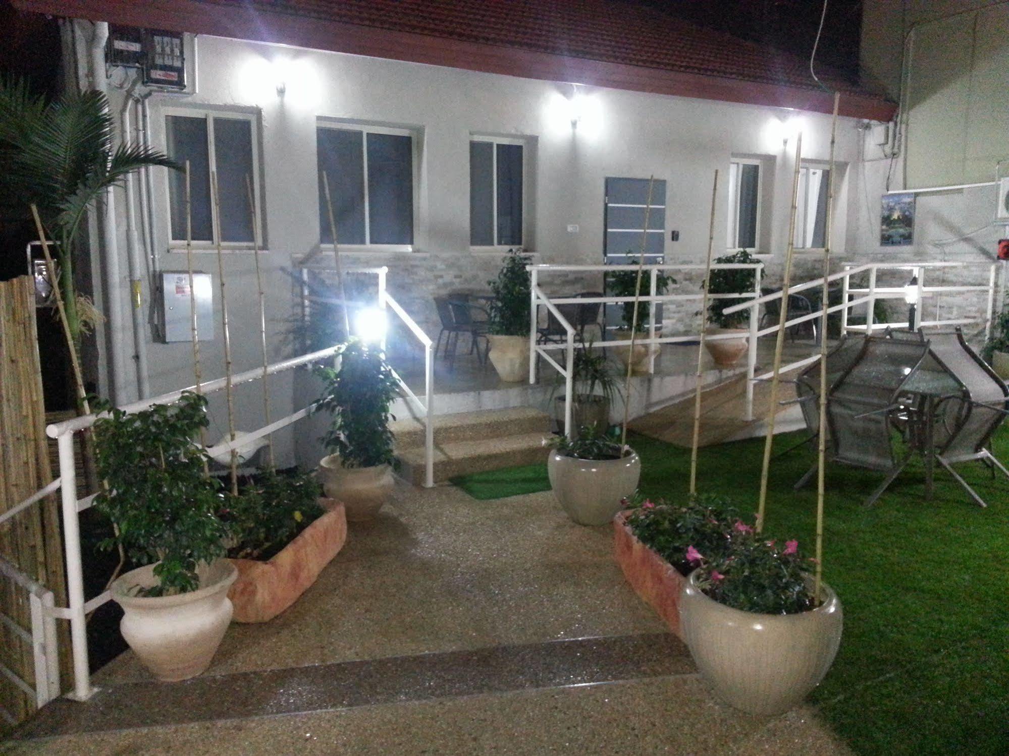 Zimmer Garden Haifa Esterno foto