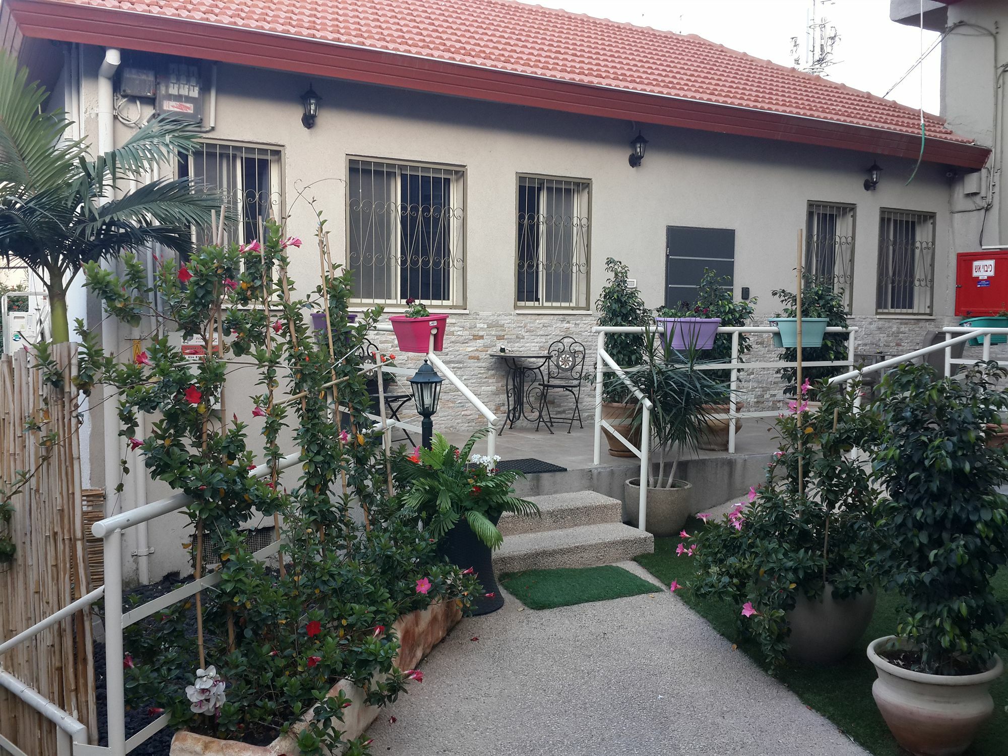 Zimmer Garden Haifa Esterno foto